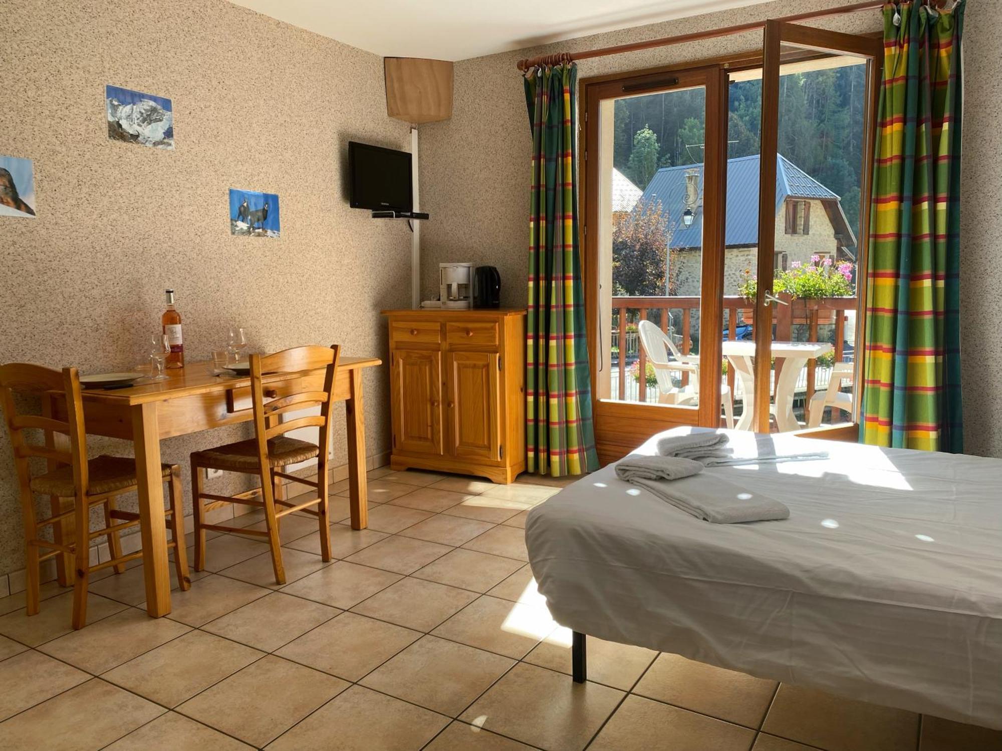 Apartmán L'Edelweiss La Chapelle-en-Valgaudemar Exteriér fotografie